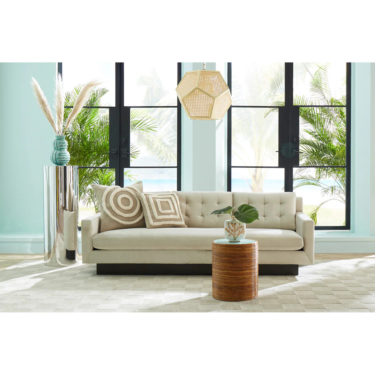 Alphaville Pedestal